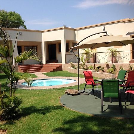 Amigos Bed & Breakfast - No Loadshedding Mbombela Kültér fotó